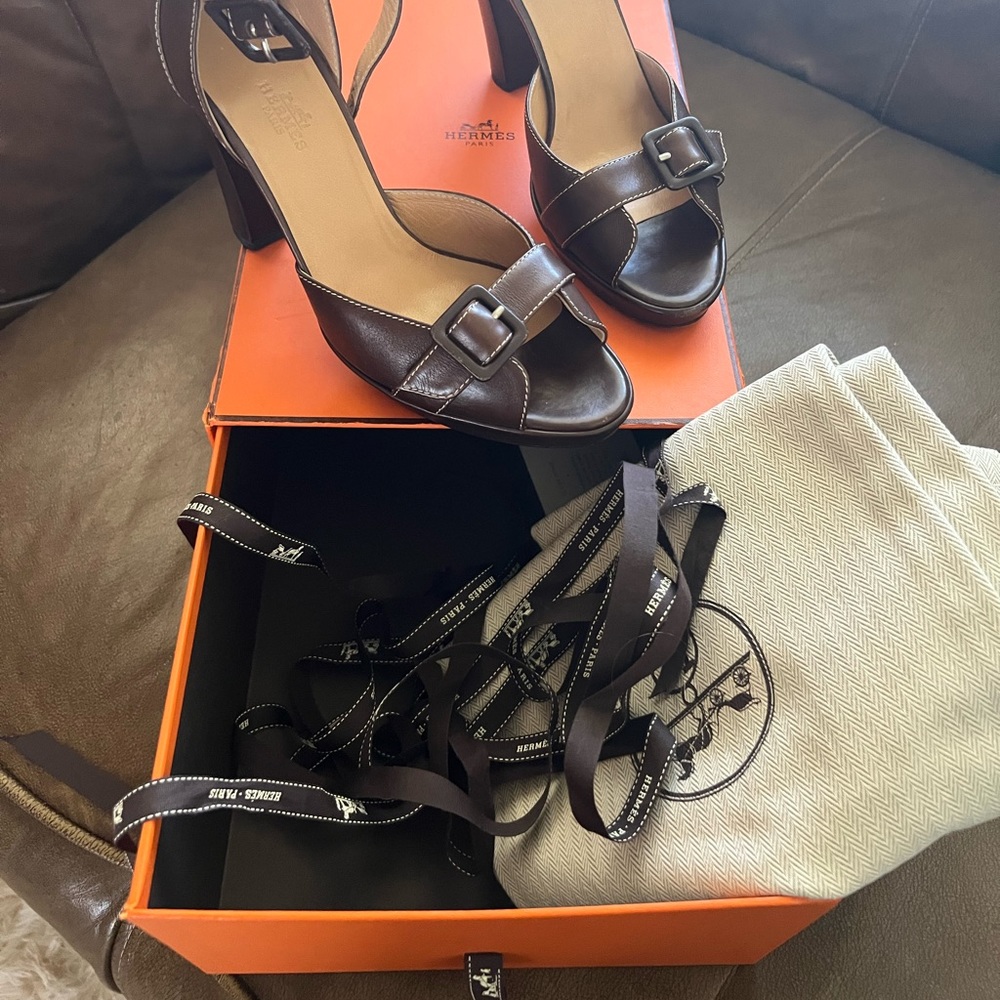 Hermes Leather Sandals - Brown - 37.5 - Picture 5 of 10